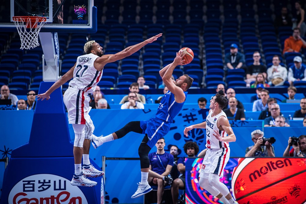 德国篮球职业联赛开始新赛季比赛