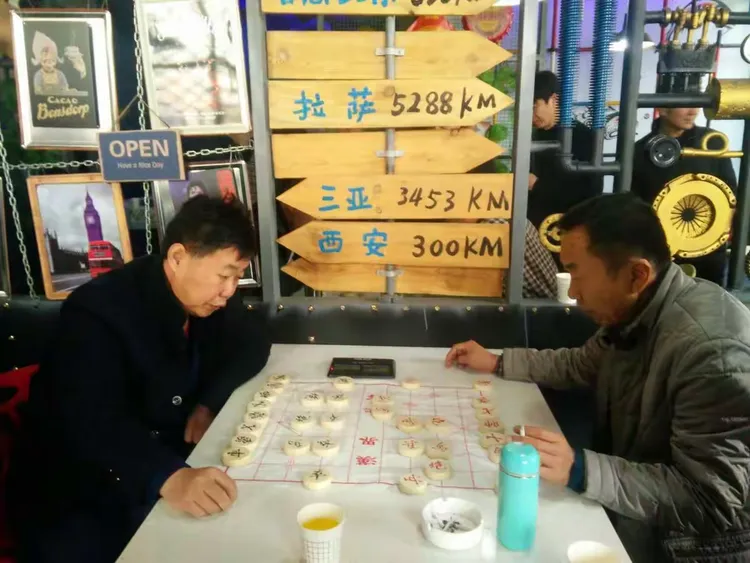 双方固若金汤，谁能笑到最后的简单介绍