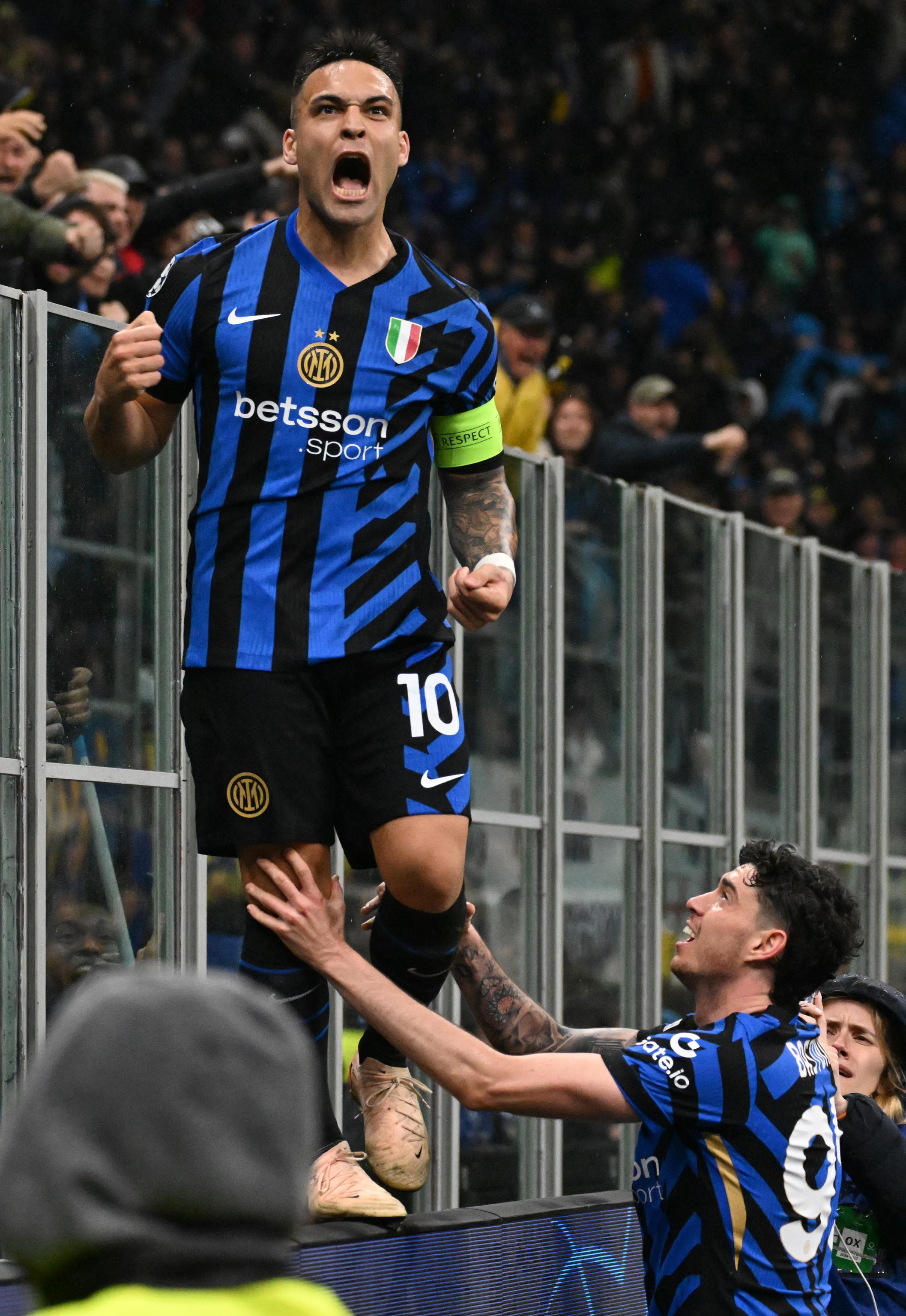 关于国际米兰逆转战胜对手，继续领跑的信息