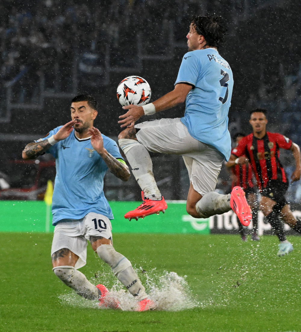 尼斯击败主场对手斯特拉斯堡