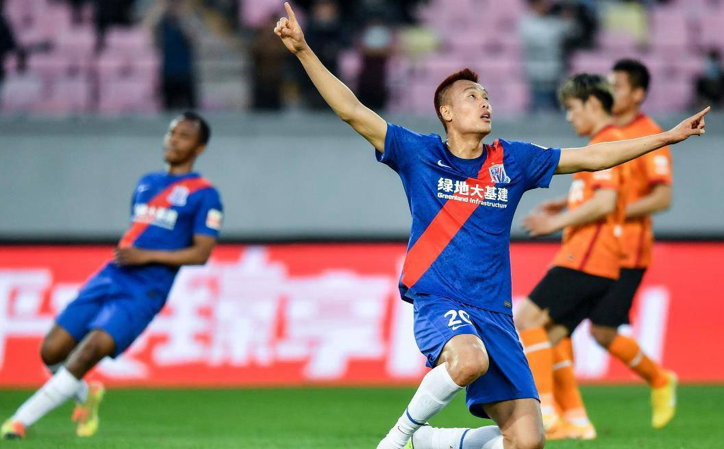 开云平台-关于申花豪取大胜，球队士气高涨的信息