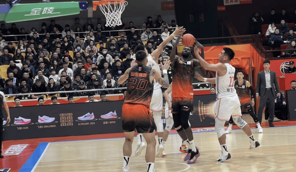 开云体育下载-山东男篮在篮球联赛中大获成功