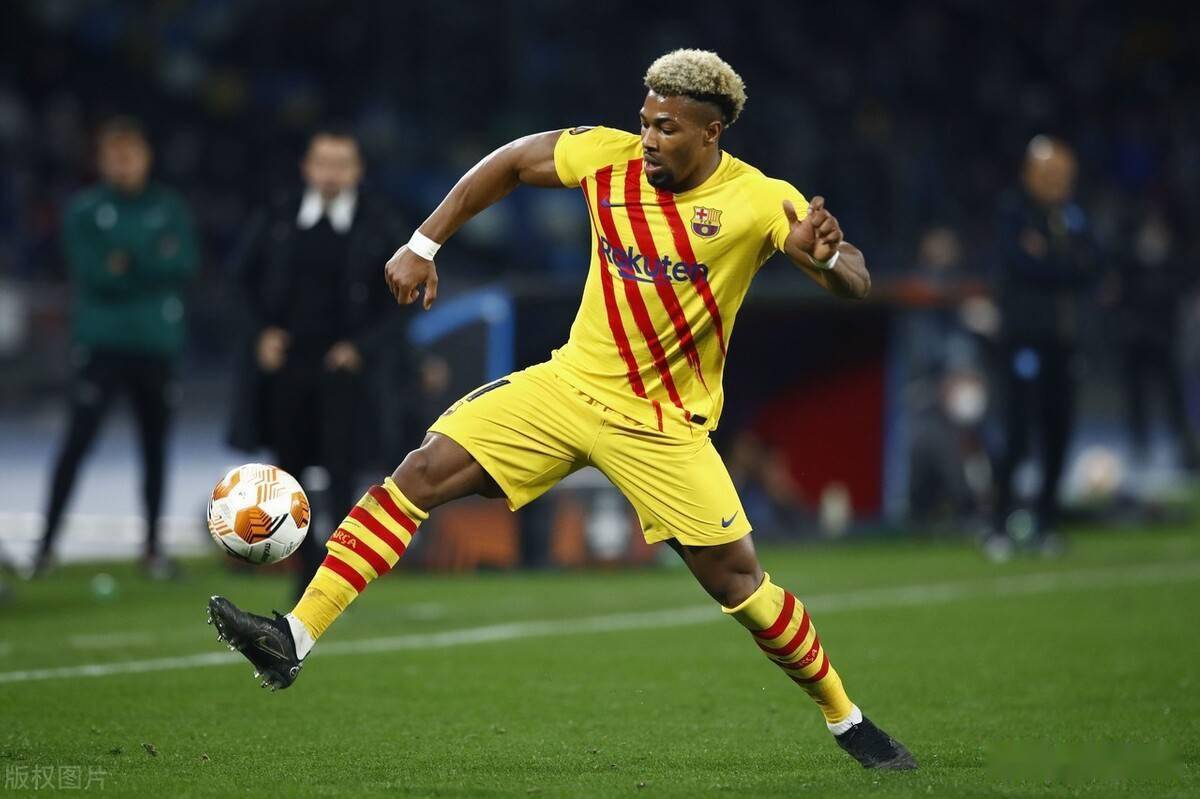 开云体育平台APP-法国队高歌猛进，三连胜势如破竹