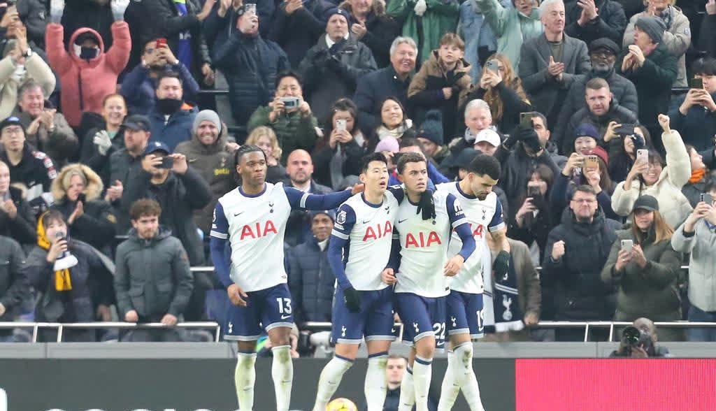 开云体育-热刺新援首秀破门，助球队取胜