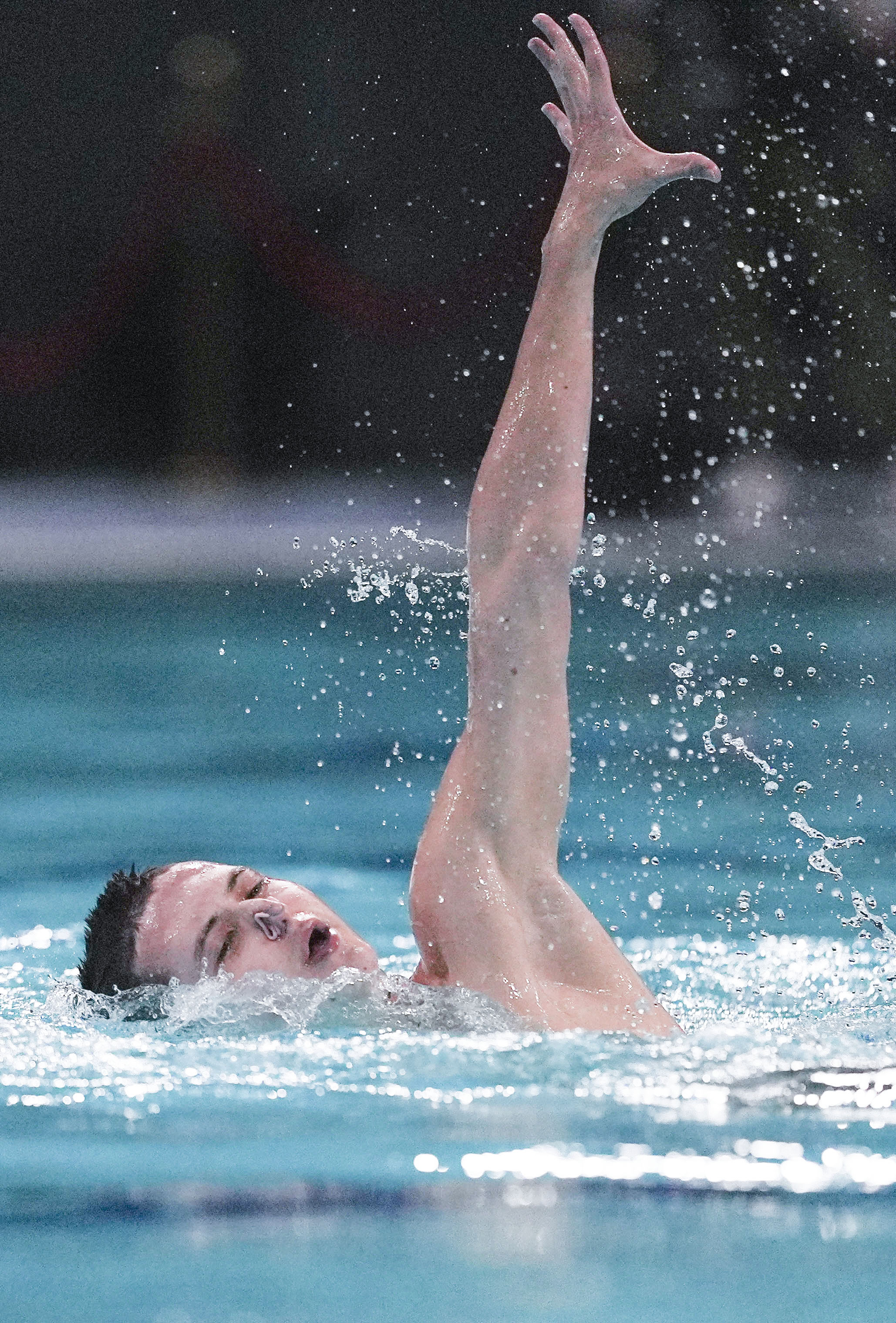 开云下载-游泳比赛中德国选手刷新世界纪录