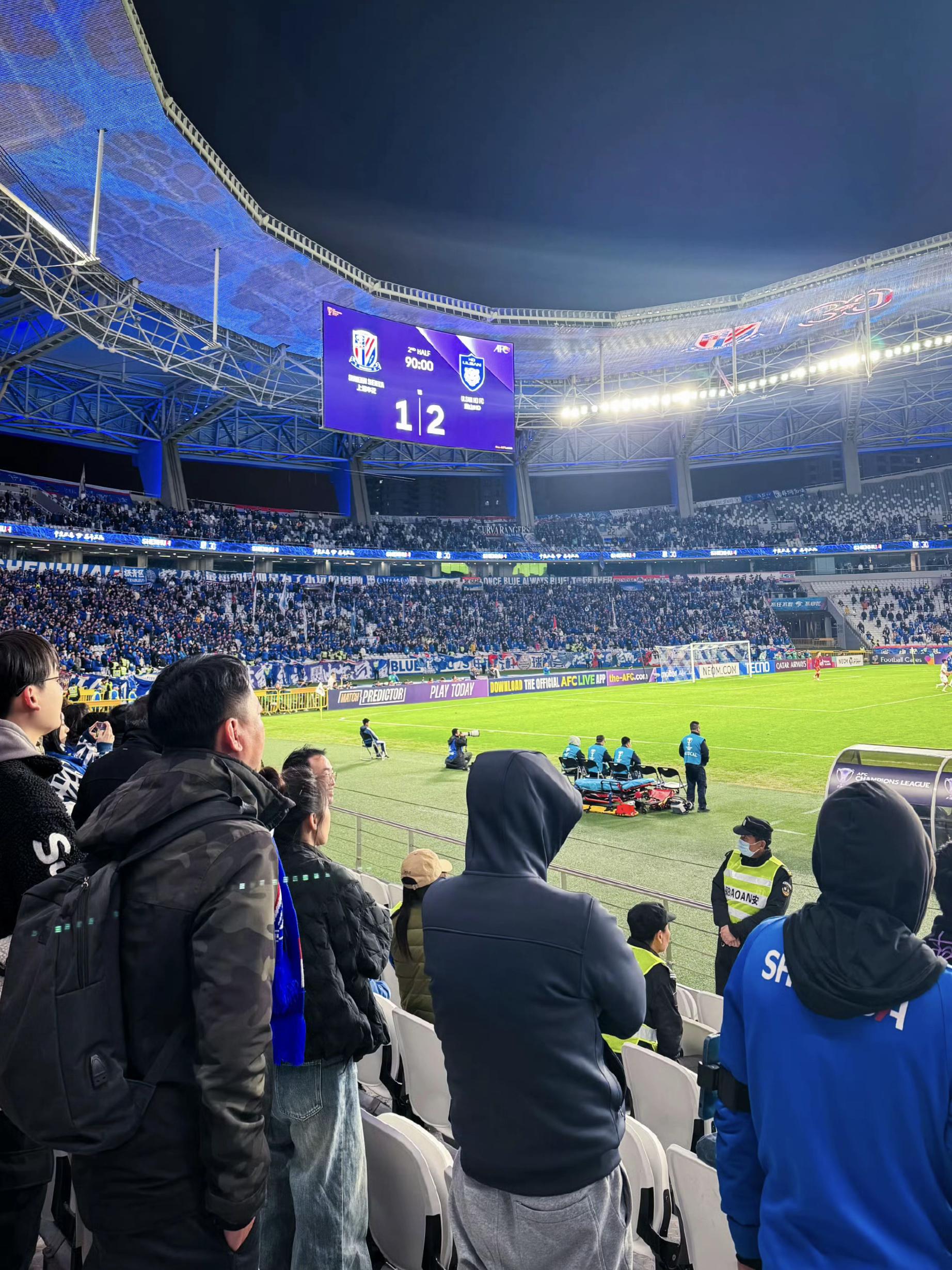 上海申花主场大捷，乘胜追击