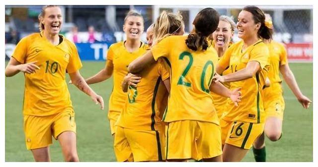 哥伦比亚女足险胜乌兹别克斯坦，取得胜利