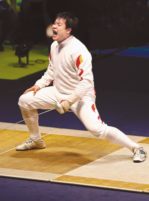 葡萄牙击剑选手以一敌众，晋级决赛