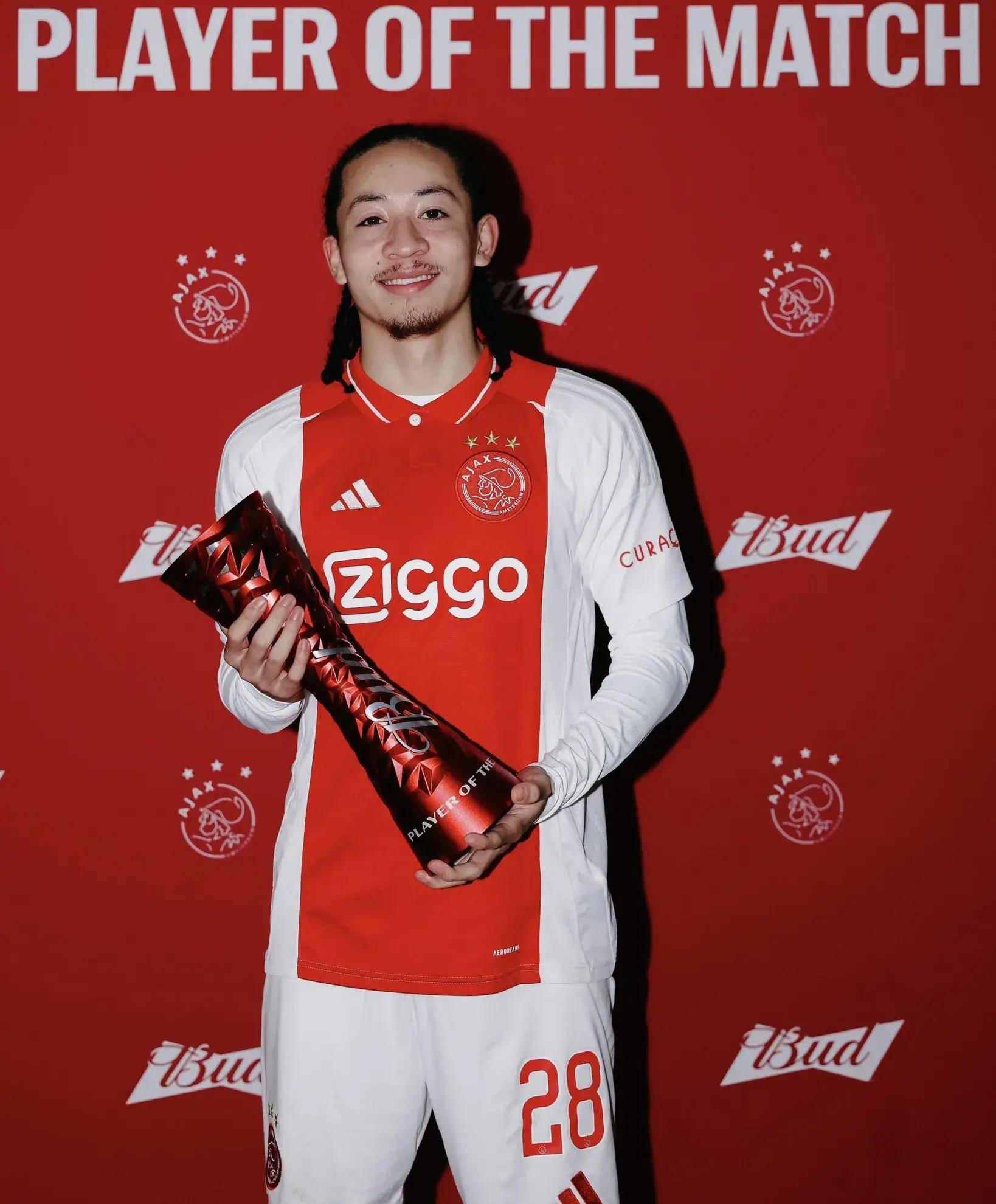 开云下载-荷兰埃因霍温主力球员状态良好的简单介绍