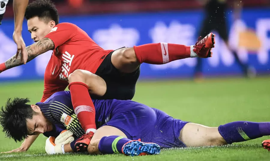 开云体育-深圳佳兆业追平对手，未能取胜