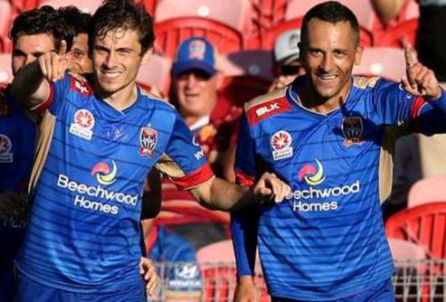 纽卡斯尔客场险胜哈德斯菲尔德，三分入账的简单介绍