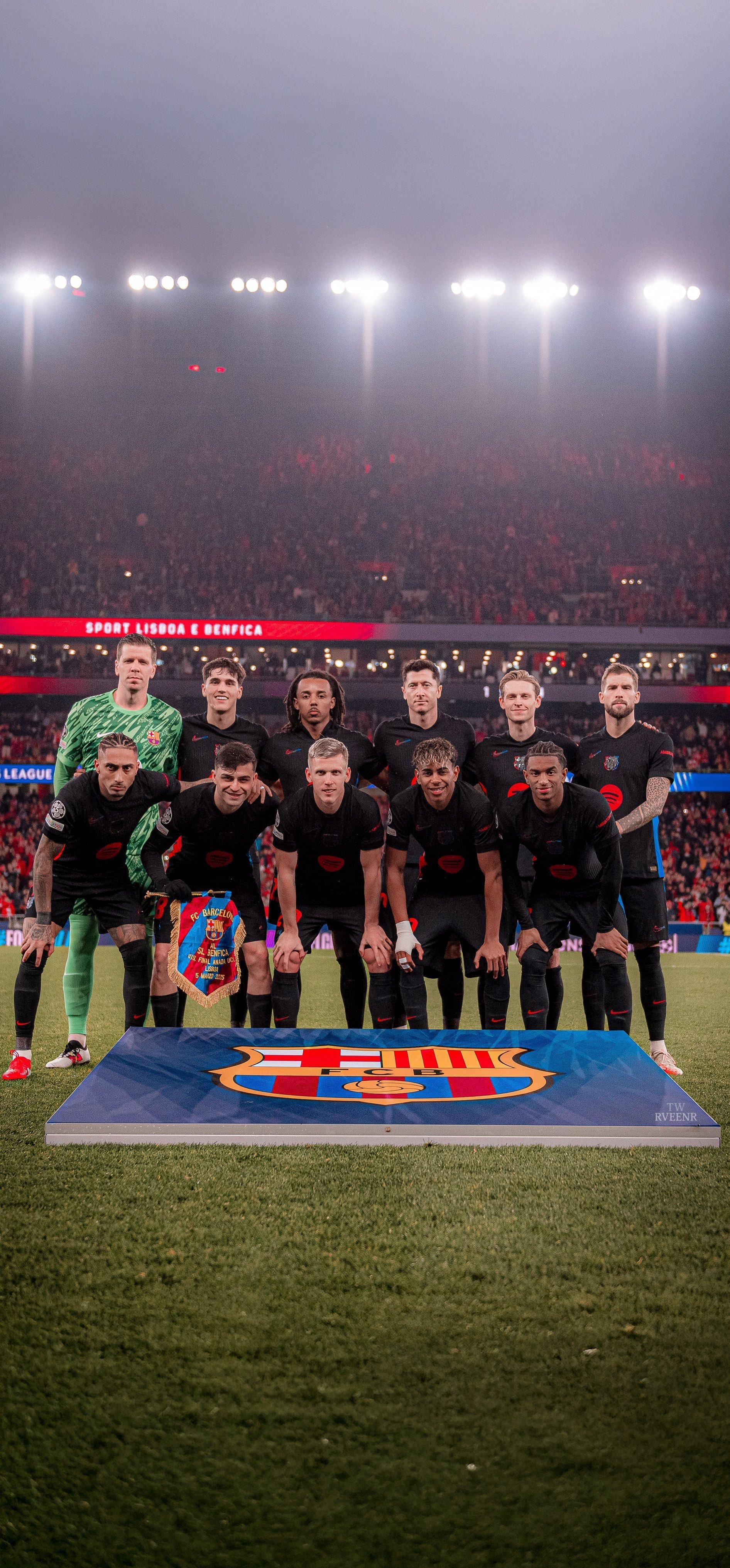 开云体育中国-巴塞罗那队新赛季战绩不佳，球迷不满