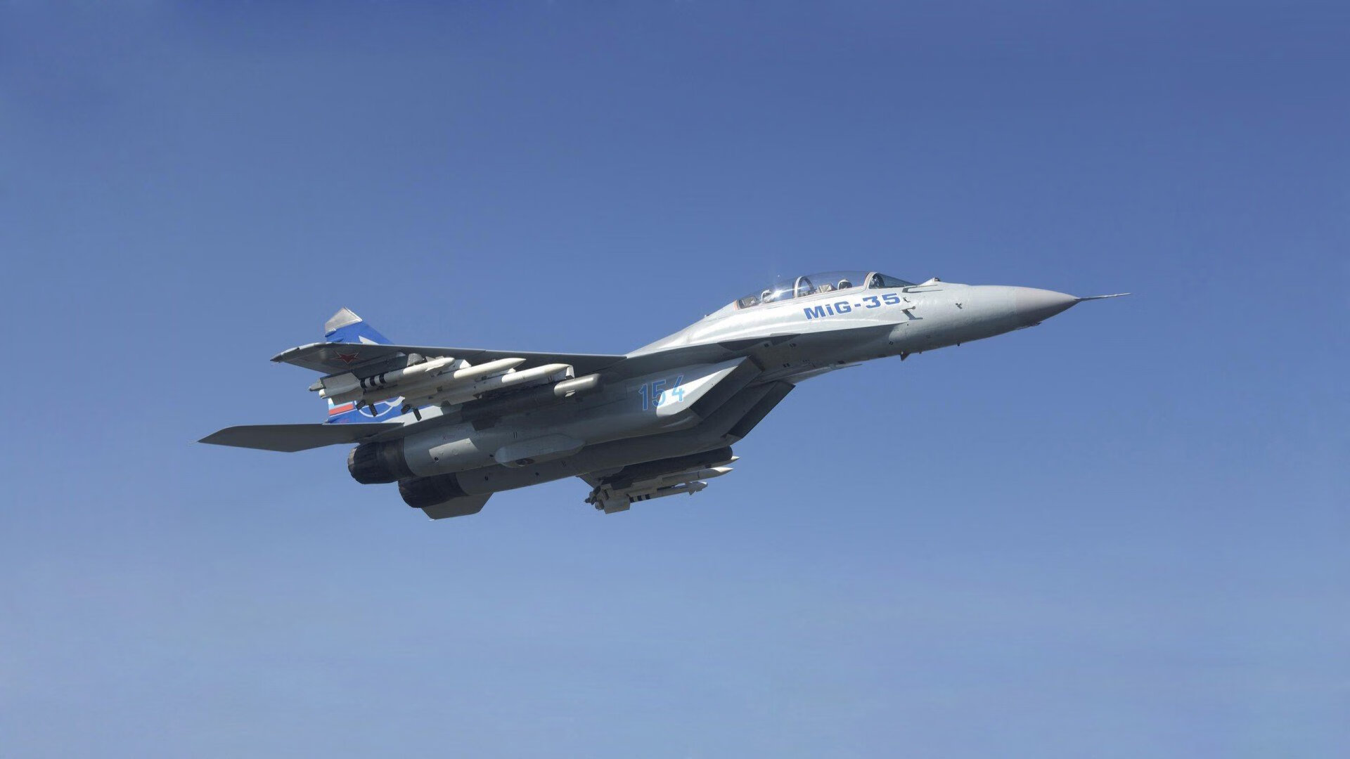 极速与博弈，当F1引擎在巴林呼啸，巴黎在联合国末节发力